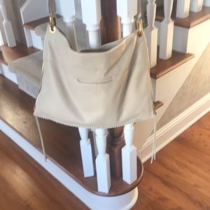 Hobo beige leather purse. (13x18)